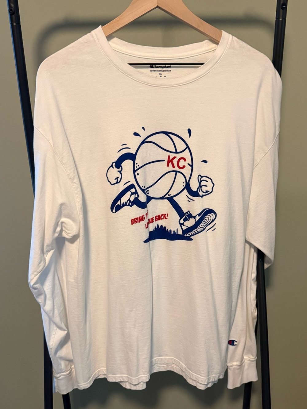 Champion Kansas City Basketball Graphic White Long-Sleeve Tee | XL
